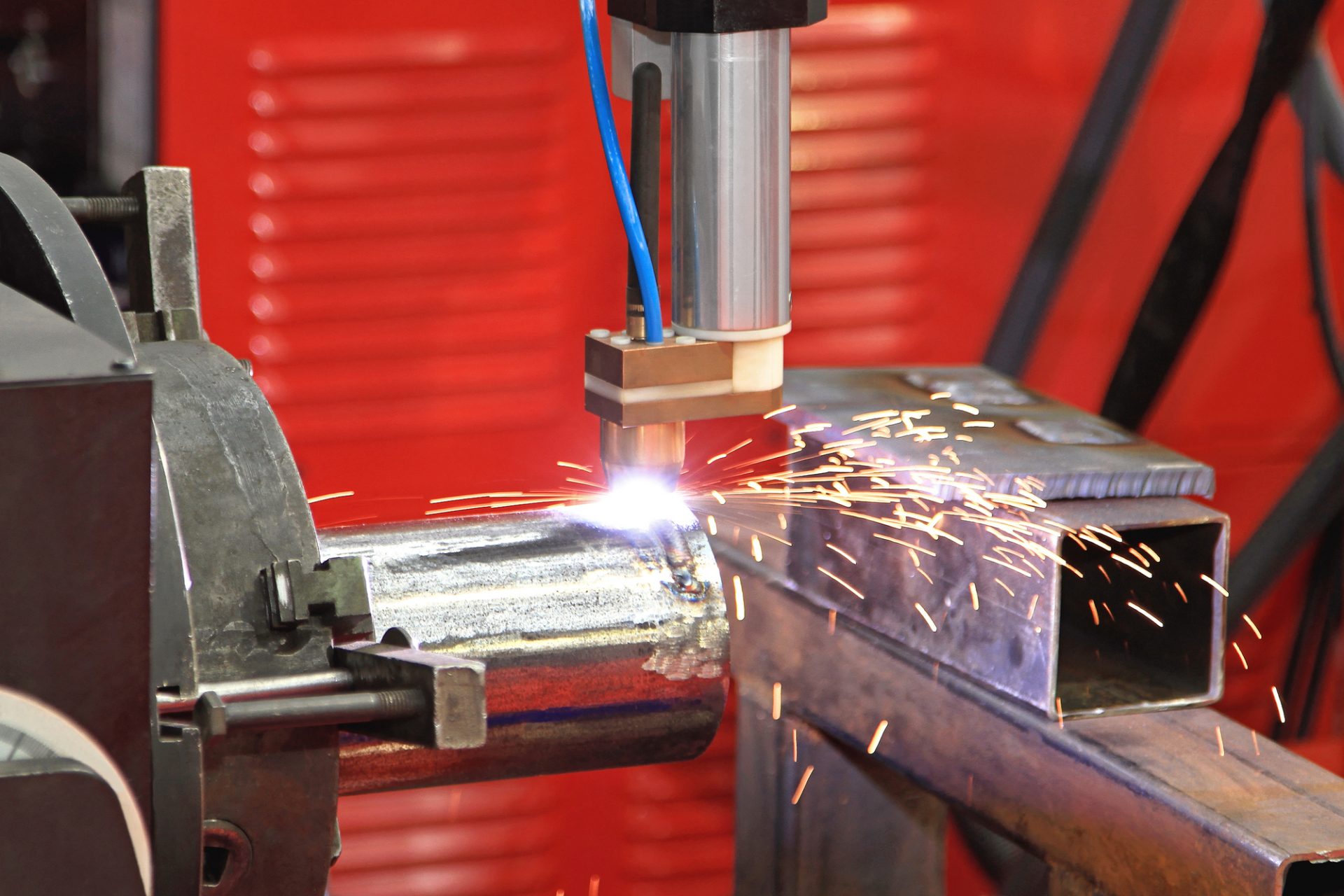 specialist steel fabrication service