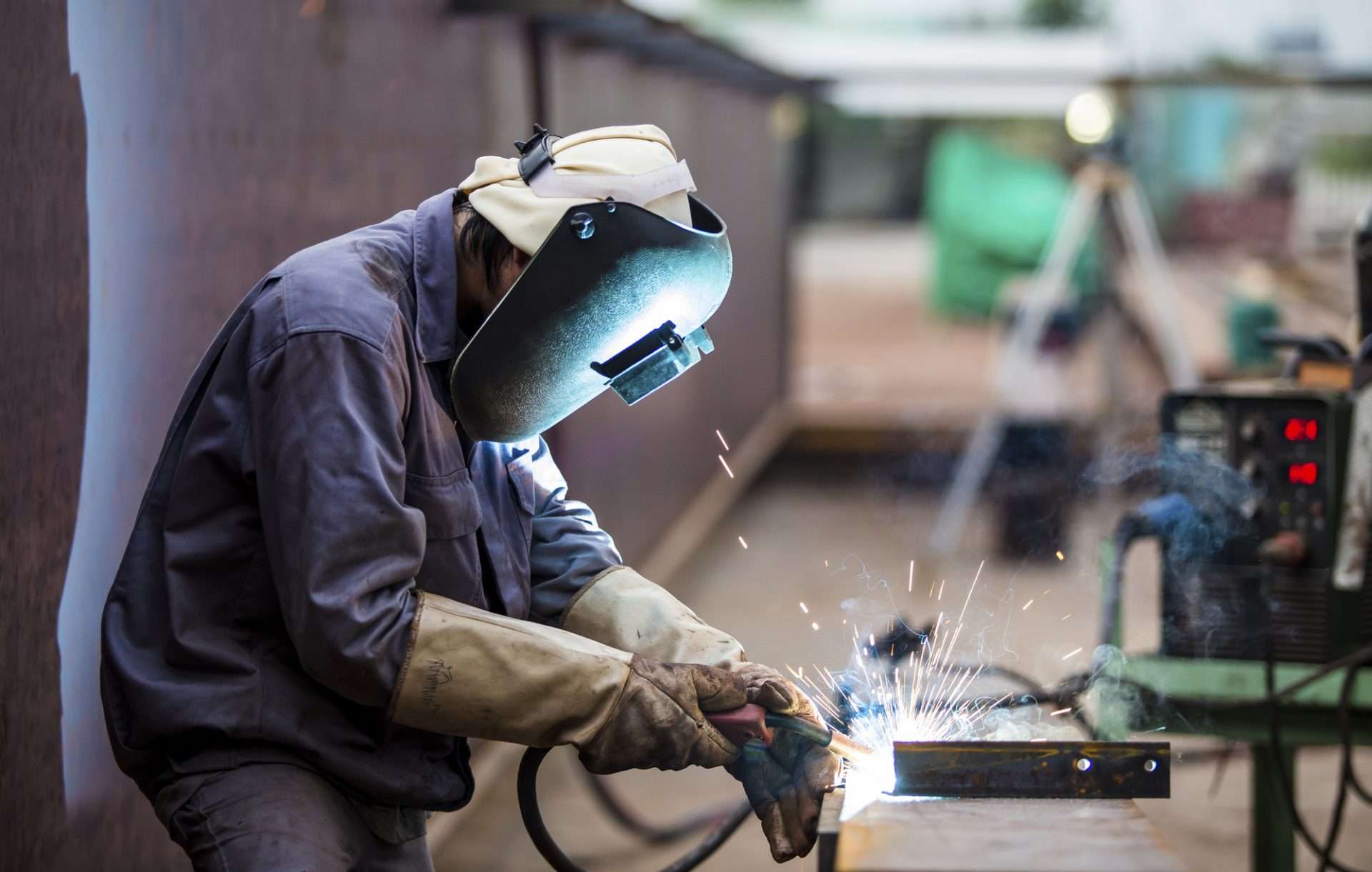 worker conducting mobile welding job